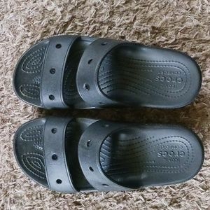 Crocs slides womens size 7